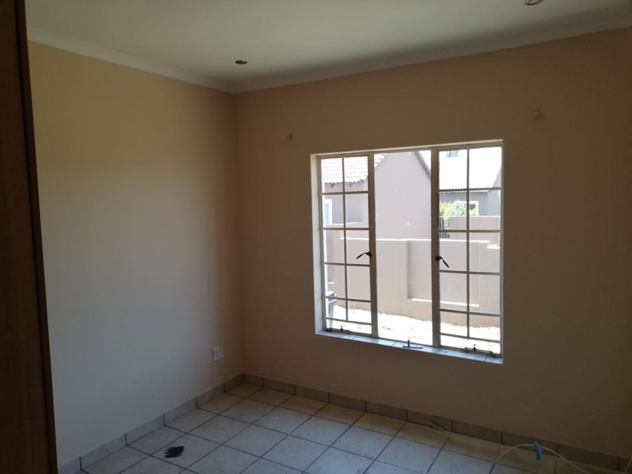 3 Bedroom Property for Sale in Thatchfield Close Gauteng