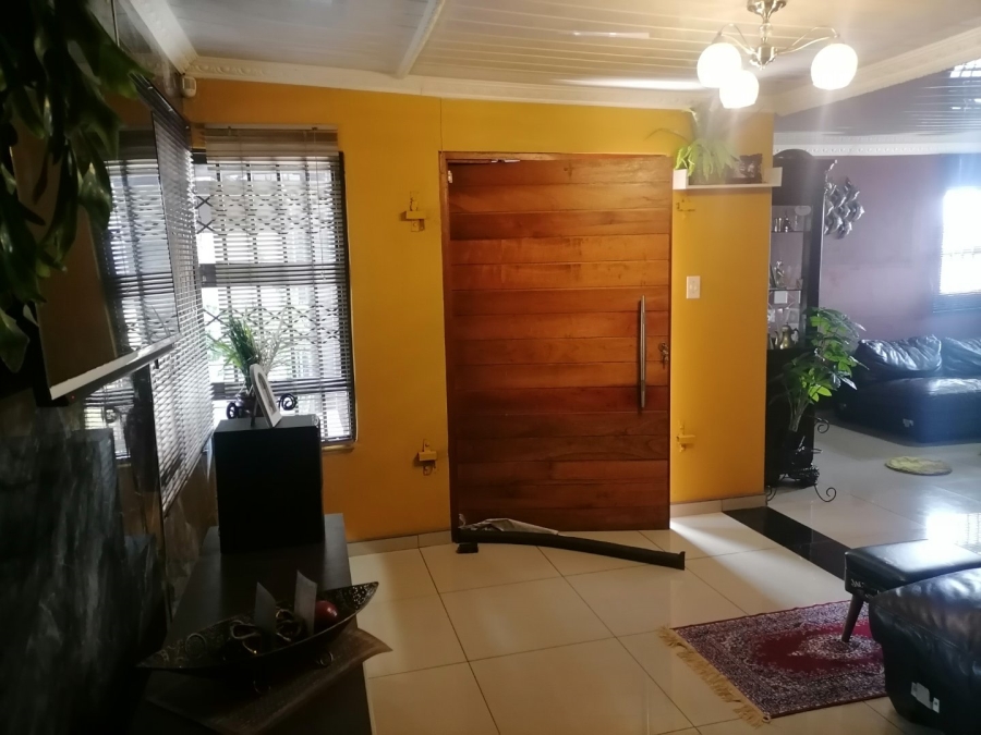 3 Bedroom Property for Sale in Protea Glen Gauteng