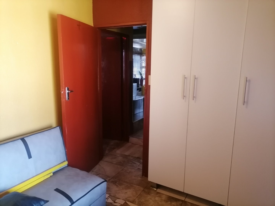 3 Bedroom Property for Sale in Protea Glen Gauteng