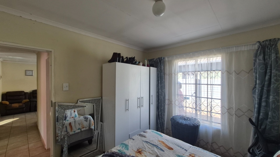 3 Bedroom Property for Sale in Sky City Gauteng