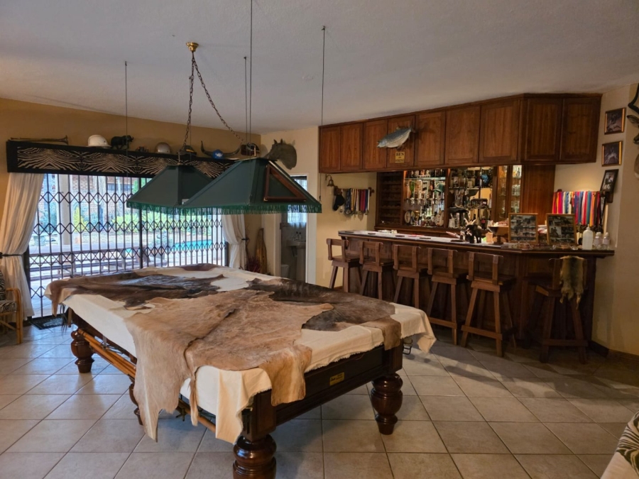 6 Bedroom Property for Sale in Pretoria North Gauteng