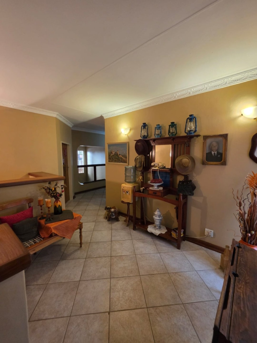 6 Bedroom Property for Sale in Pretoria North Gauteng