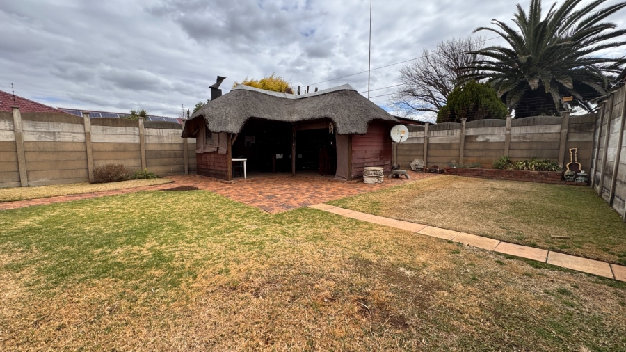 3 Bedroom Property for Sale in Risiville Gauteng
