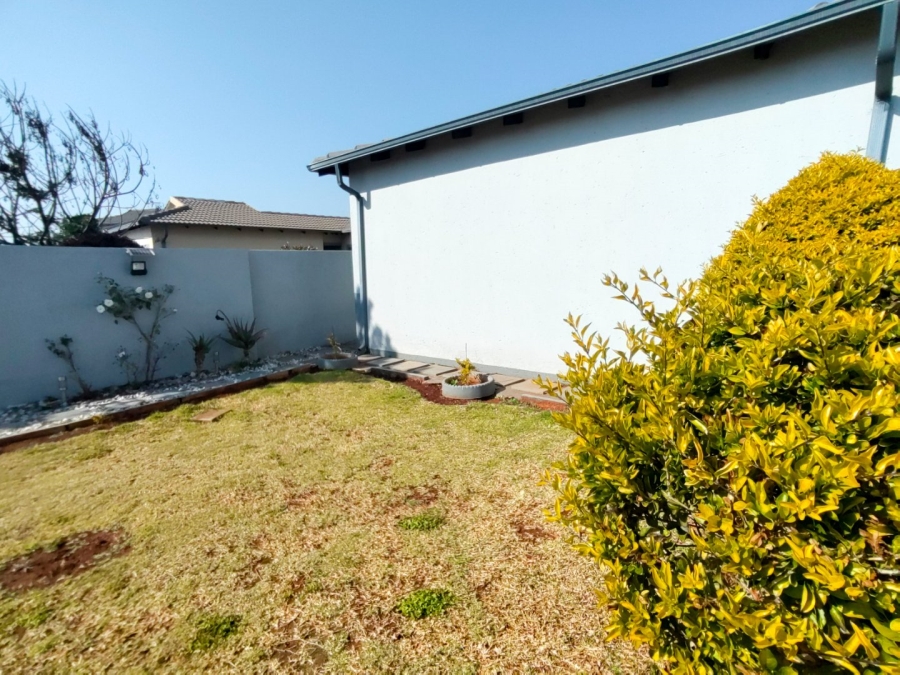 4 Bedroom Property for Sale in Magaliesberg Country Estate Gauteng