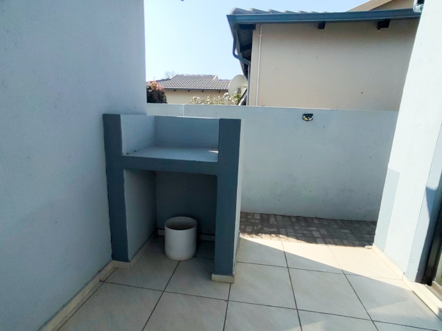 4 Bedroom Property for Sale in Magaliesberg Country Estate Gauteng