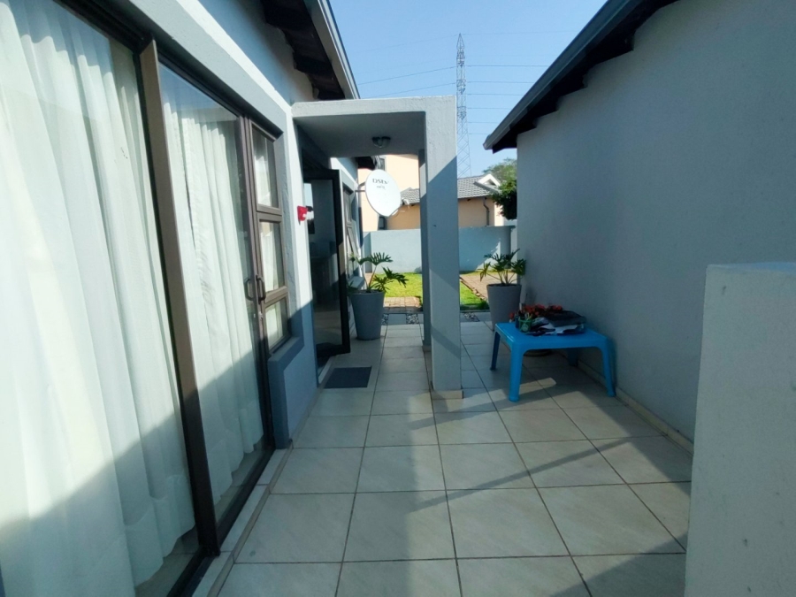 4 Bedroom Property for Sale in Magaliesberg Country Estate Gauteng