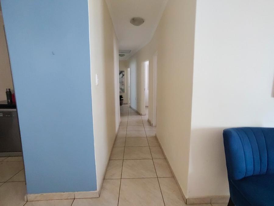 4 Bedroom Property for Sale in Magaliesberg Country Estate Gauteng