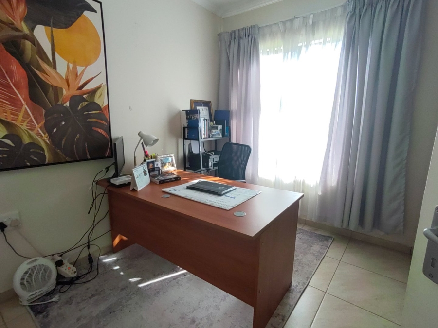 4 Bedroom Property for Sale in Magaliesberg Country Estate Gauteng