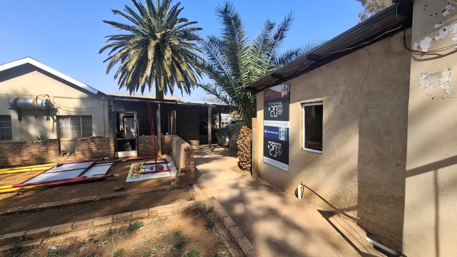 13 Bedroom Property for Sale in Tenacre A H Gauteng