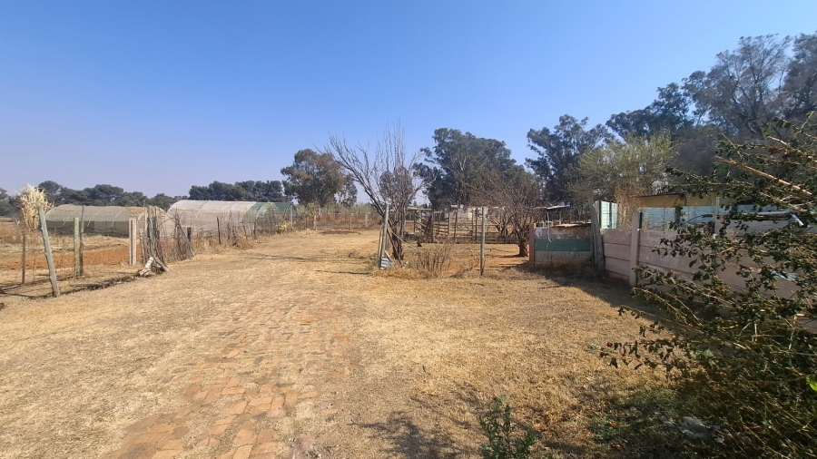 13 Bedroom Property for Sale in Tenacre A H Gauteng