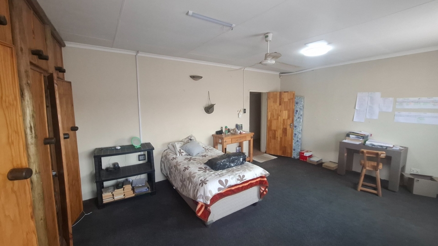 13 Bedroom Property for Sale in Tenacre A H Gauteng
