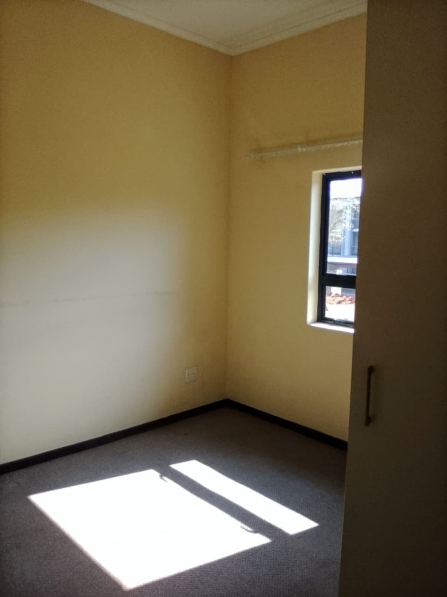 2 Bedroom Property for Sale in Jackal Creek Golf Estate Gauteng