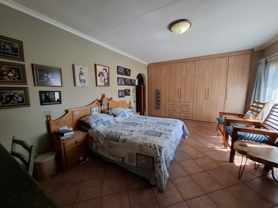 4 Bedroom Property for Sale in Wierda Park Gauteng