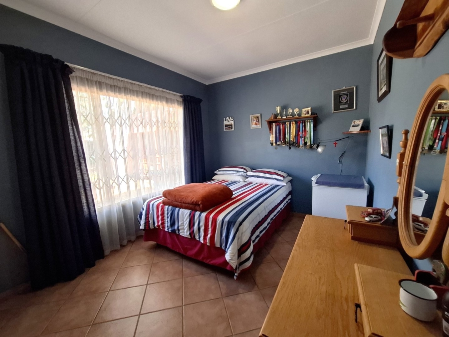 4 Bedroom Property for Sale in Wierda Park Gauteng
