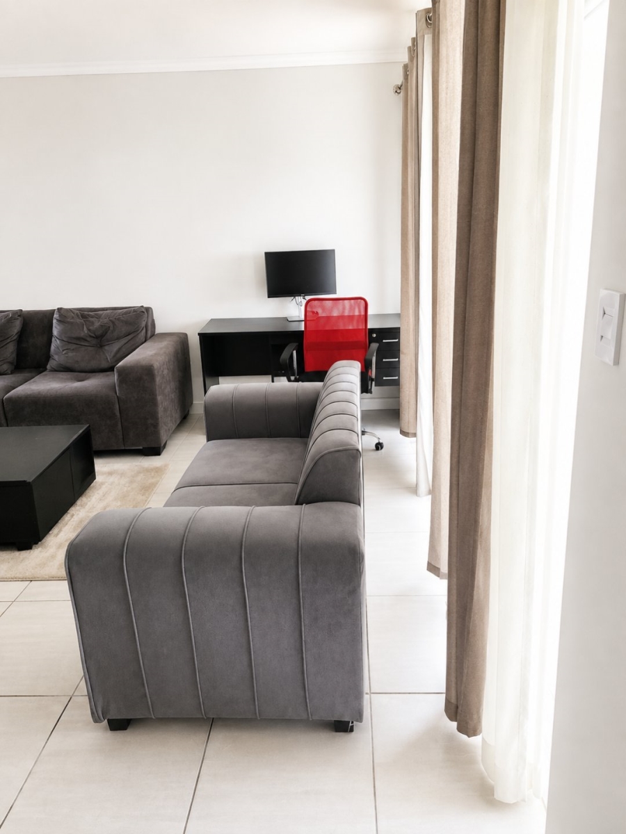 To Let 1 Bedroom Property for Rent in Waterfall Gauteng