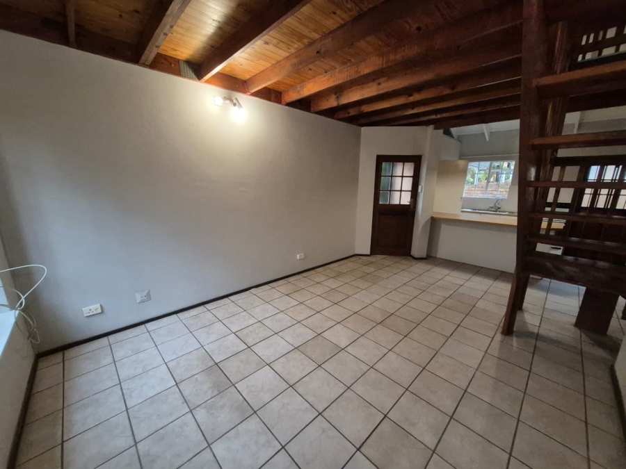 2 Bedroom Property for Sale in Zwartkop Gauteng