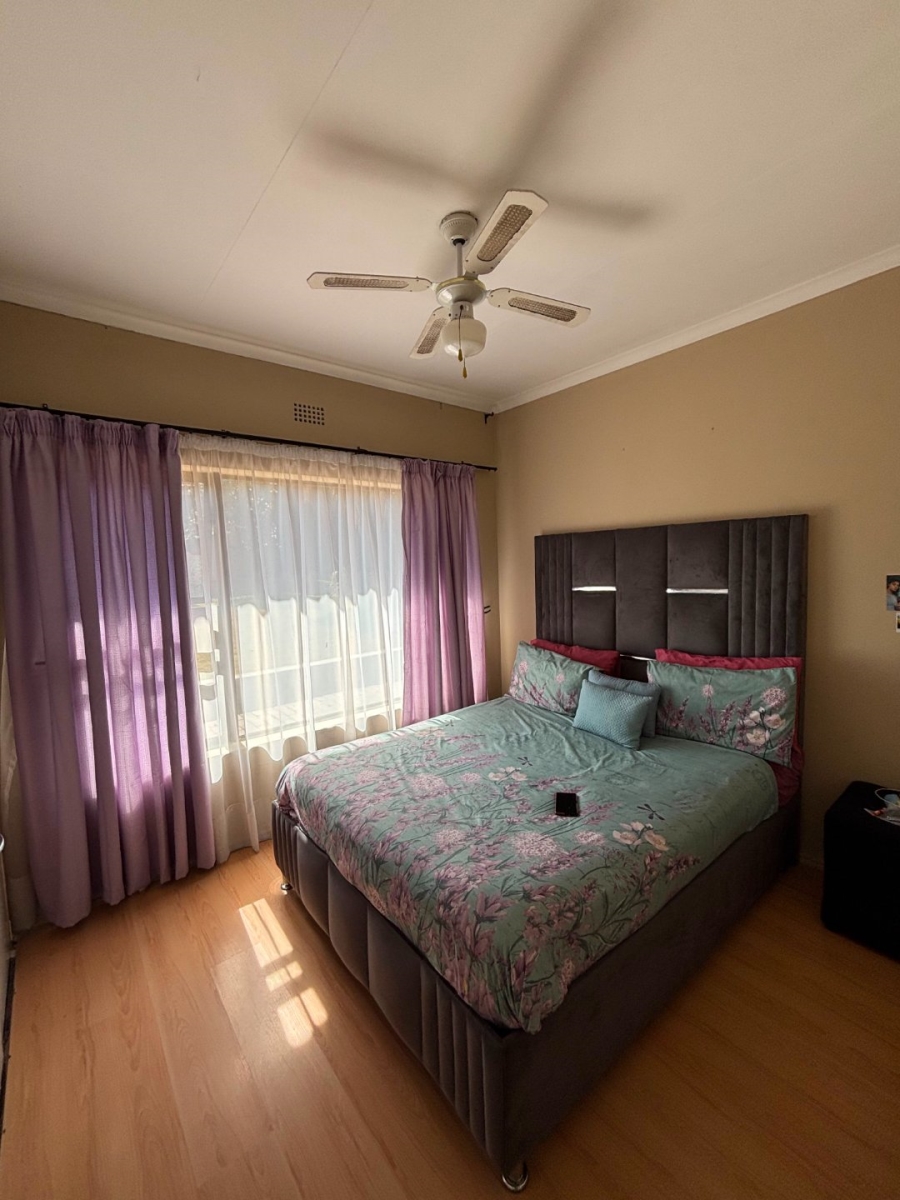 3 Bedroom Property for Sale in Lombardy East Gauteng
