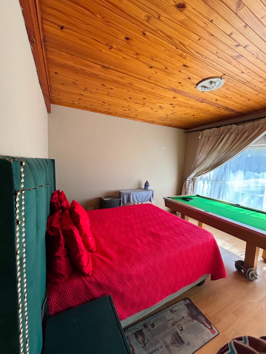 3 Bedroom Property for Sale in Lombardy East Gauteng