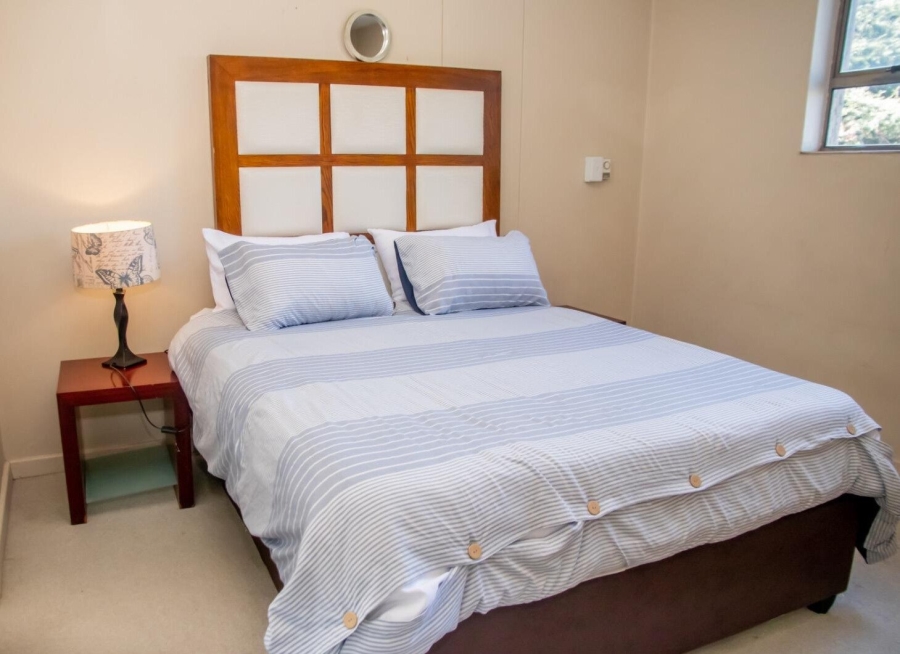 To Let 2 Bedroom Property for Rent in Morningside Manor Gauteng