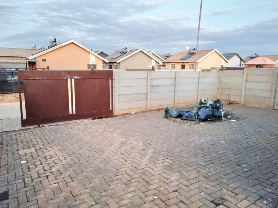 2 Bedroom Property for Sale in Sky City Gauteng