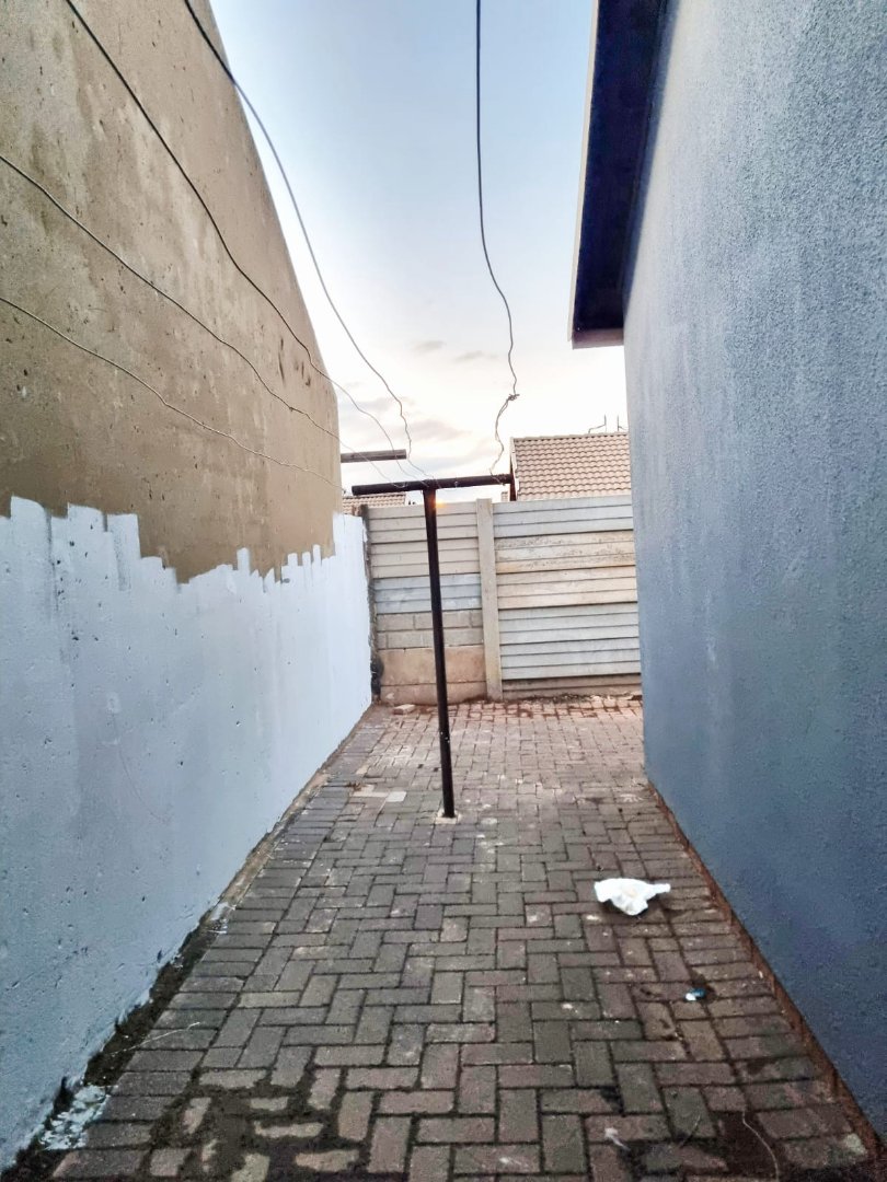 2 Bedroom Property for Sale in Sky City Gauteng