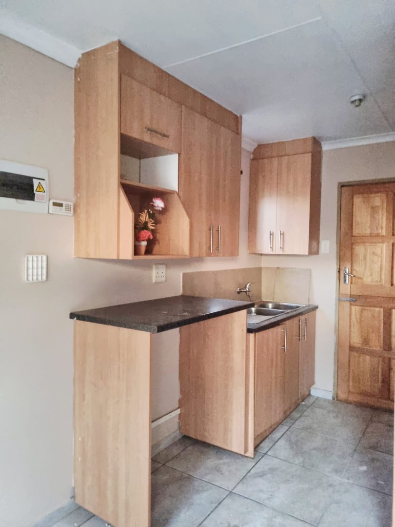 2 Bedroom Property for Sale in Sky City Gauteng