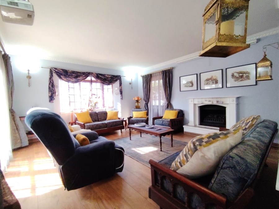 3 Bedroom Property for Sale in Lakefield Gauteng