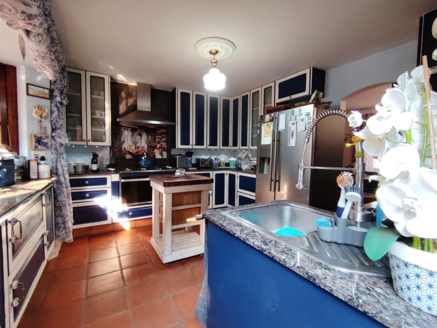 3 Bedroom Property for Sale in Lakefield Gauteng