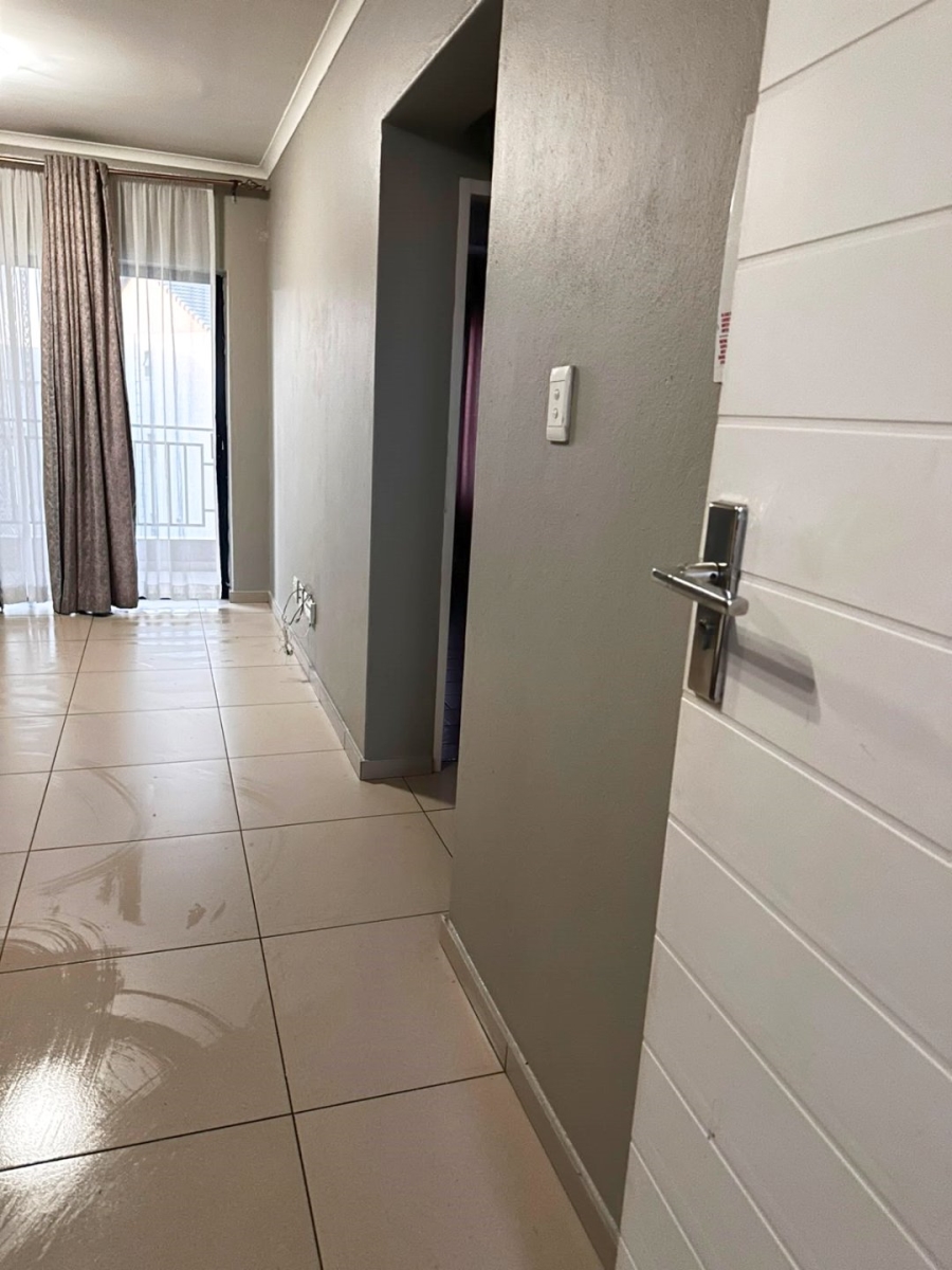 1 Bedroom Property for Sale in Carlswald Gauteng
