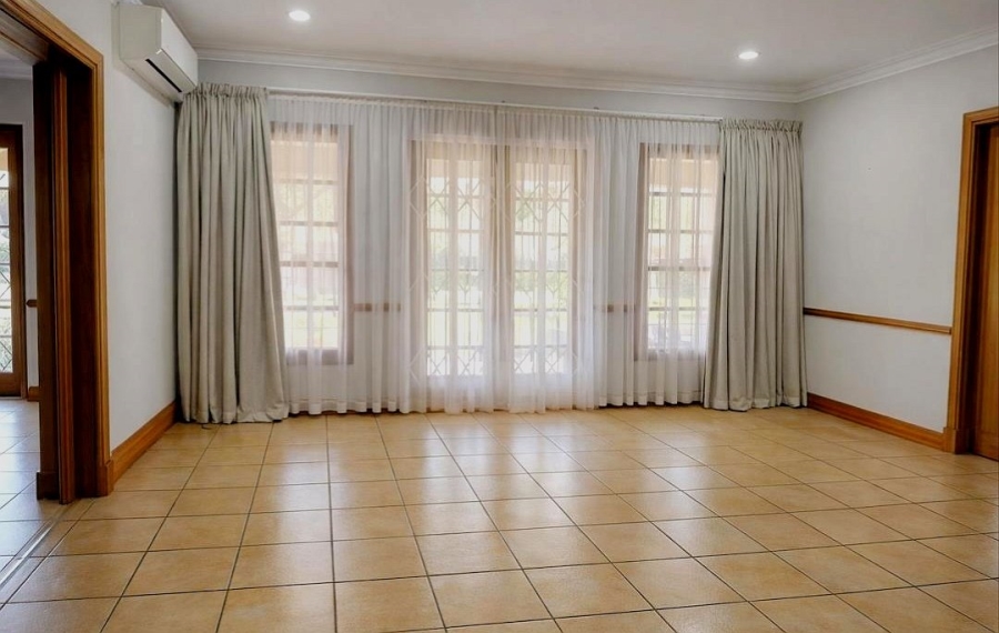 To Let 7 Bedroom Property for Rent in Brooklyn Gauteng