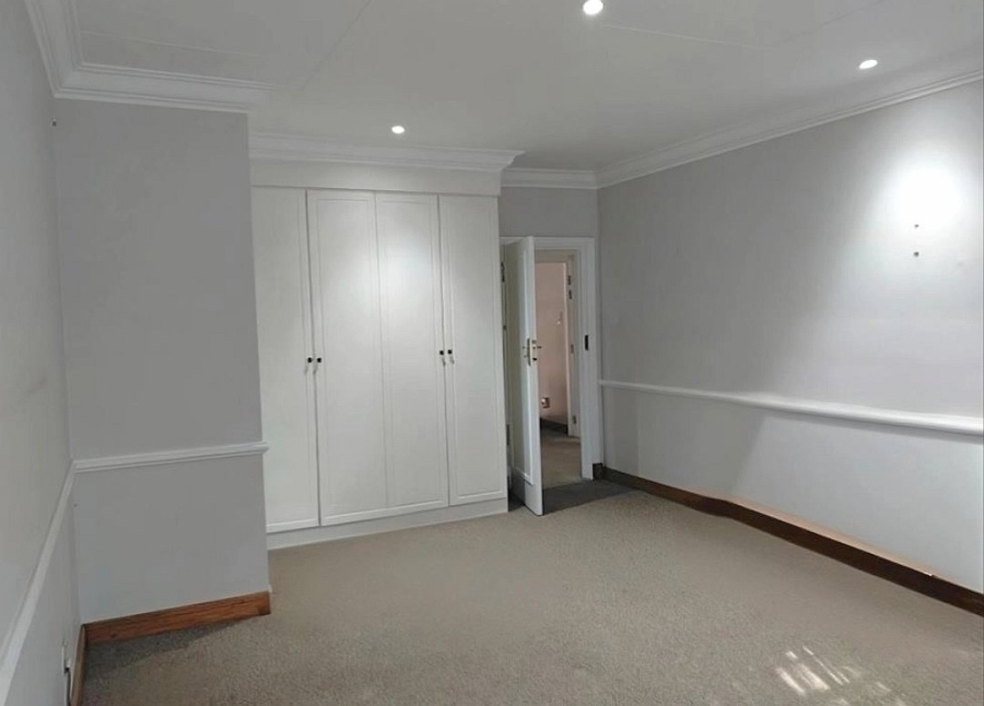 To Let 7 Bedroom Property for Rent in Brooklyn Gauteng