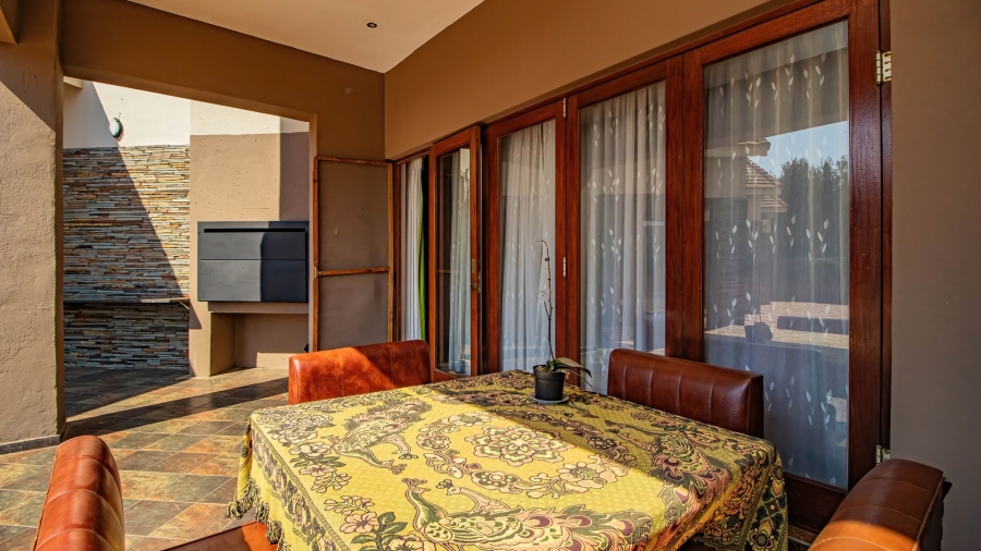4 Bedroom Property for Sale in Serengeti Lifestyle Estate Gauteng