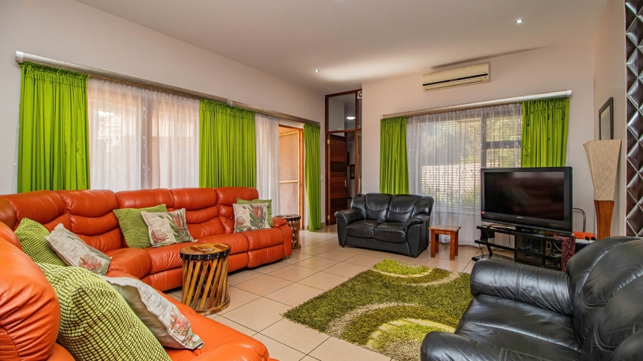 4 Bedroom Property for Sale in Serengeti Lifestyle Estate Gauteng
