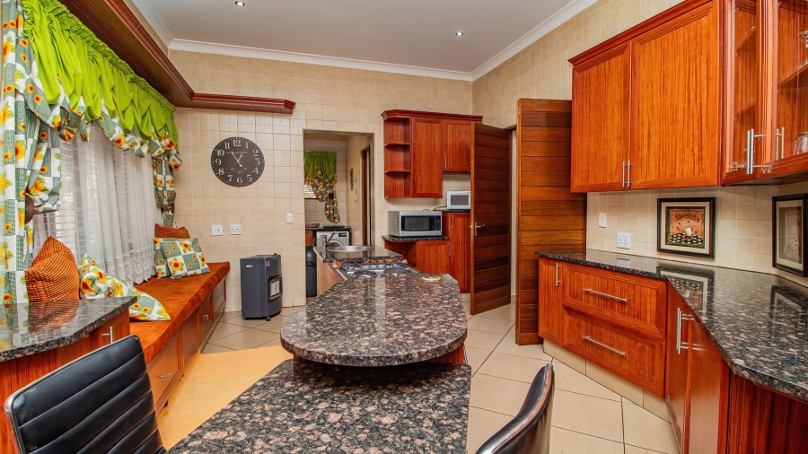 4 Bedroom Property for Sale in Serengeti Lifestyle Estate Gauteng