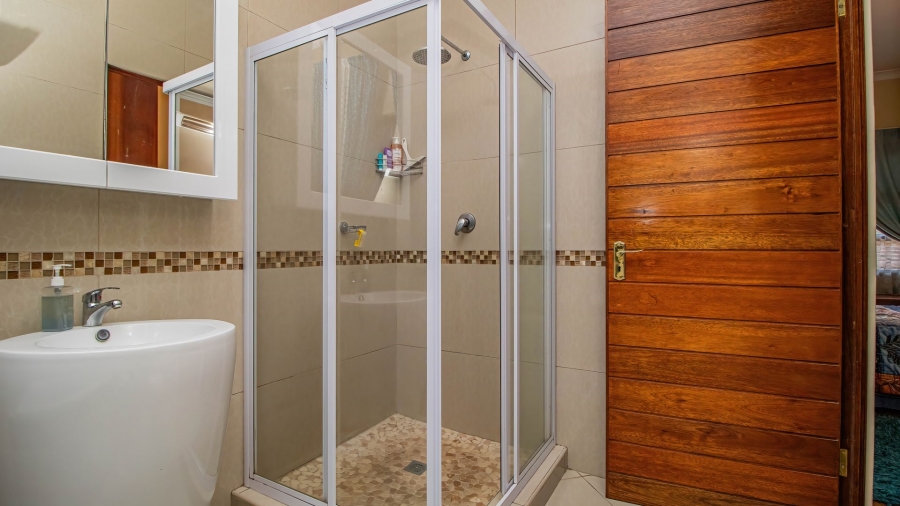 4 Bedroom Property for Sale in Serengeti Lifestyle Estate Gauteng