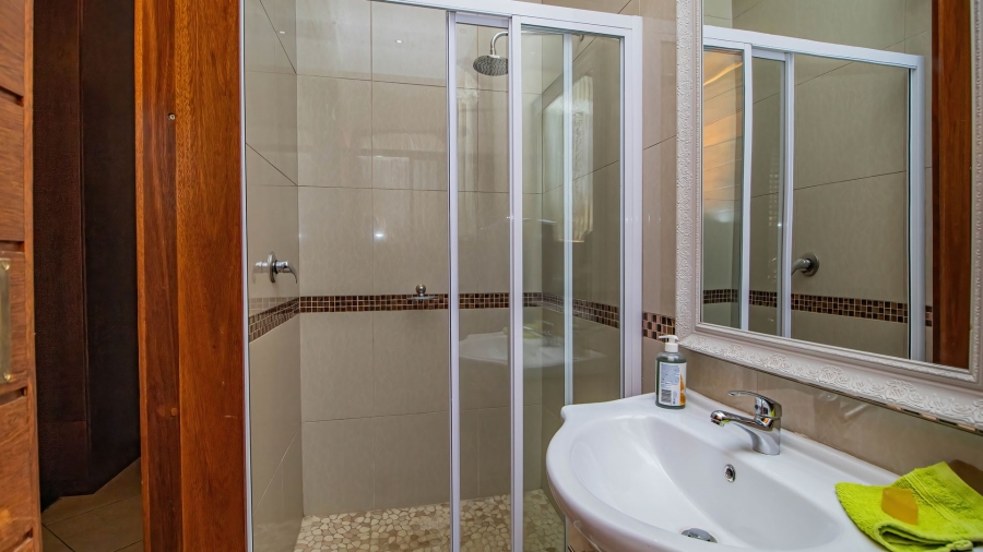 4 Bedroom Property for Sale in Serengeti Lifestyle Estate Gauteng