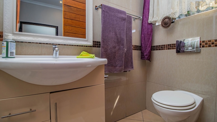 4 Bedroom Property for Sale in Serengeti Lifestyle Estate Gauteng