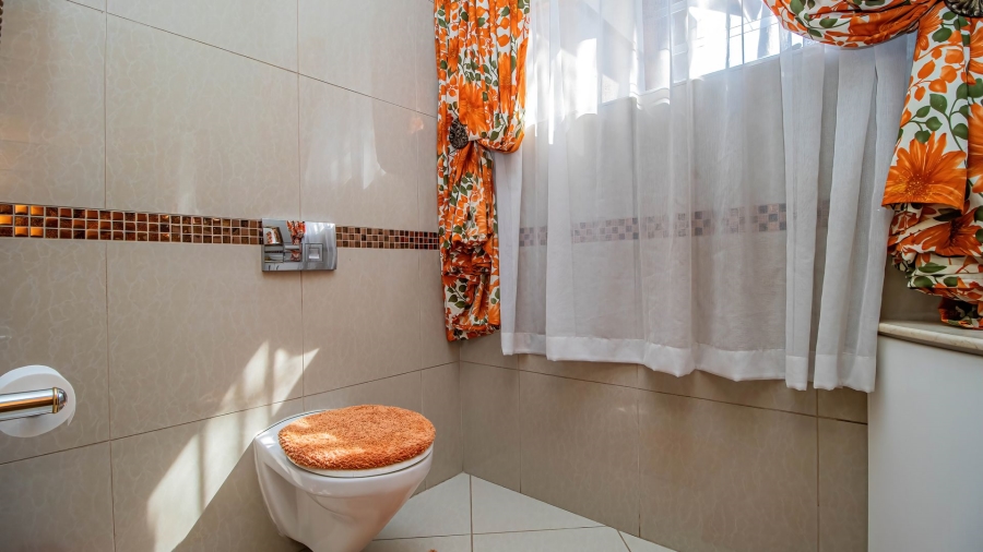 4 Bedroom Property for Sale in Serengeti Lifestyle Estate Gauteng