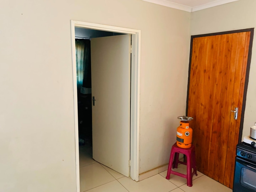 3 Bedroom Property for Sale in Windmill Park Gauteng