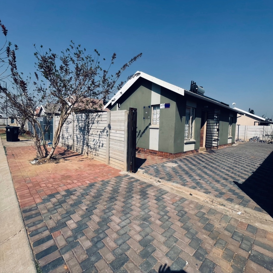 3 Bedroom Property for Sale in Sky City Gauteng