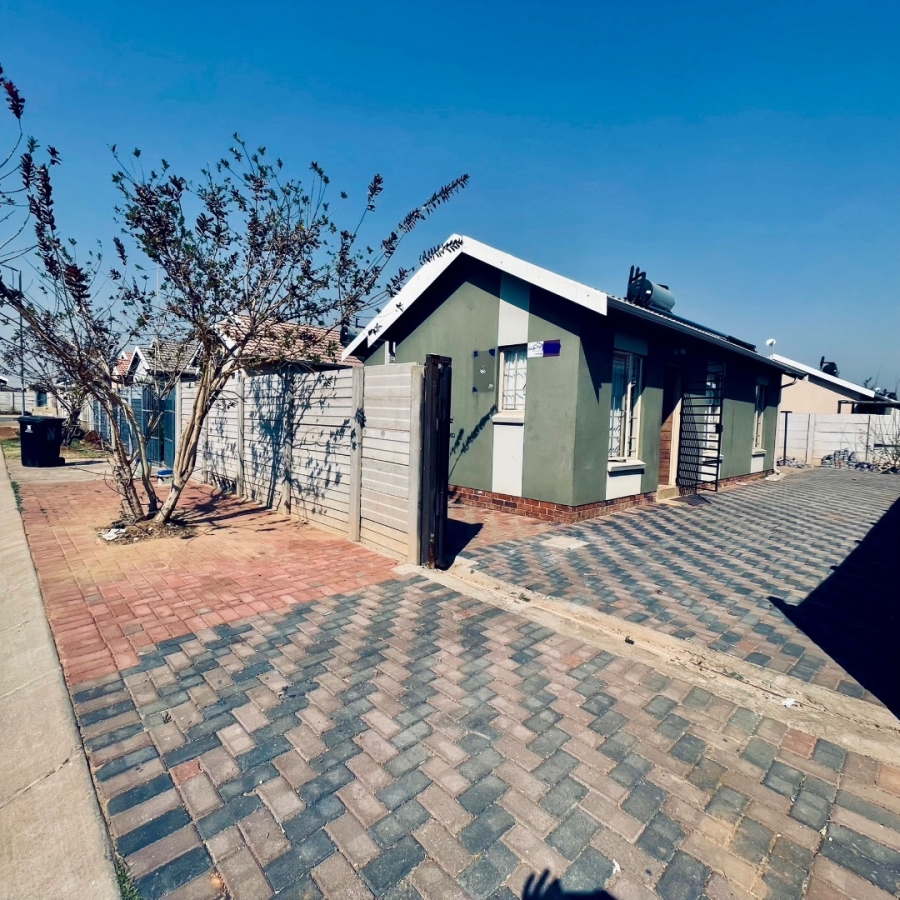 3 Bedroom Property for Sale in Sky City Gauteng