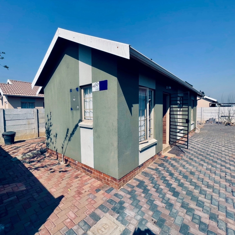 3 Bedroom Property for Sale in Sky City Gauteng