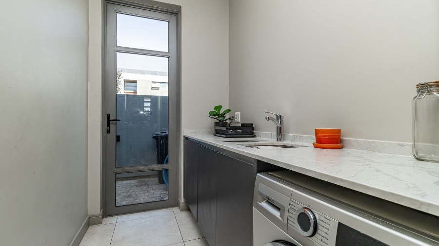 3 Bedroom Property for Sale in Serengeti Lifestyle Estate Gauteng