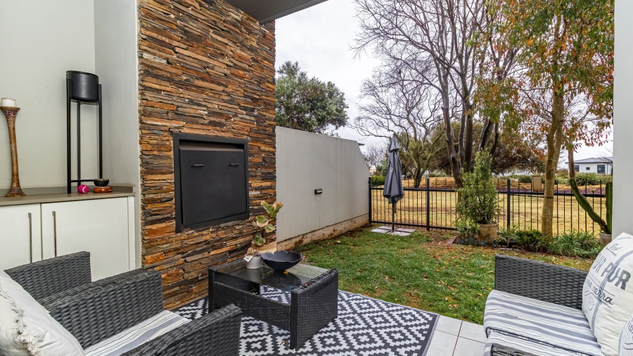 2 Bedroom Property for Sale in Serengeti Lifestyle Estate Gauteng
