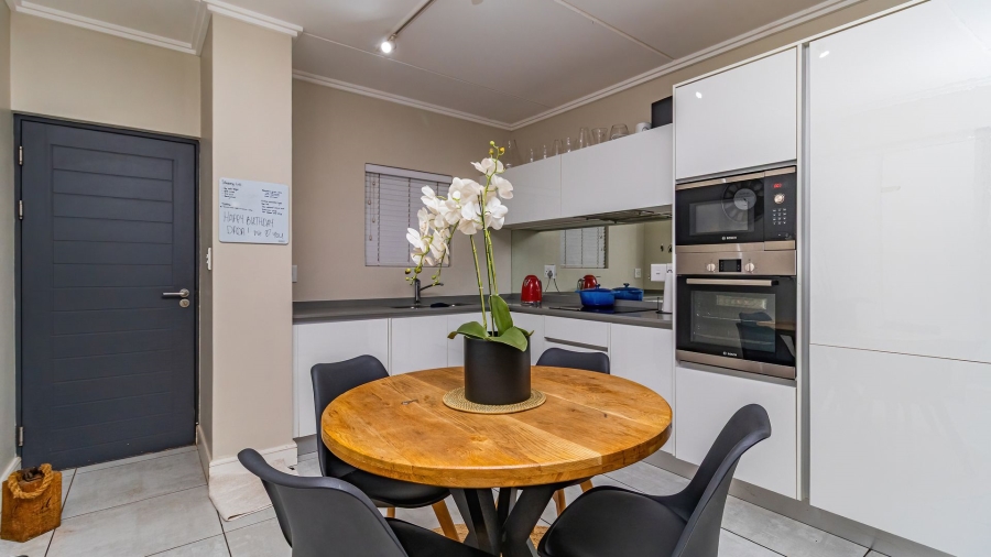 2 Bedroom Property for Sale in Serengeti Lifestyle Estate Gauteng