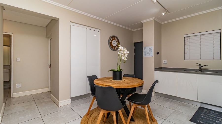 2 Bedroom Property for Sale in Serengeti Lifestyle Estate Gauteng
