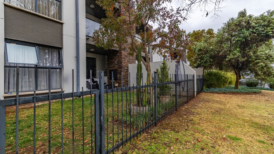 2 Bedroom Property for Sale in Serengeti Lifestyle Estate Gauteng