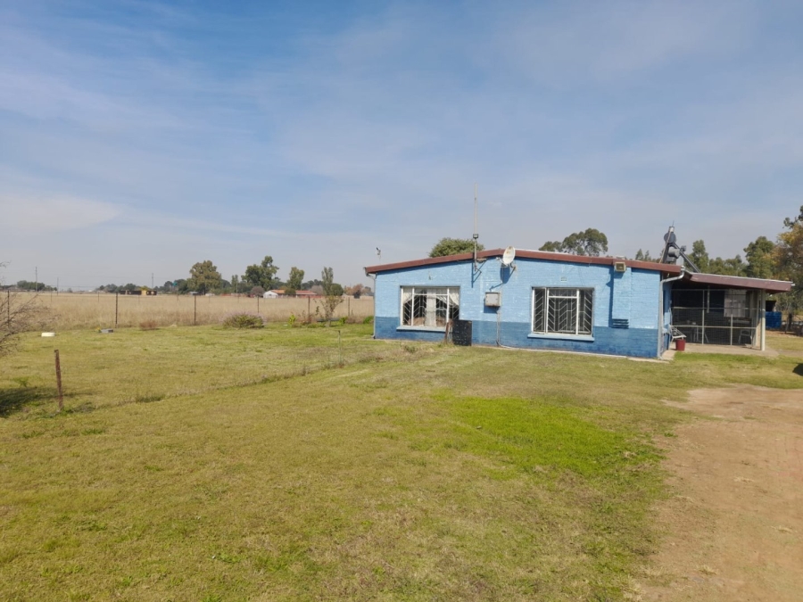 Commercial Property for Sale in Boltonwold Gauteng