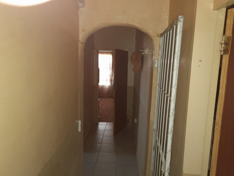 Commercial Property for Sale in Boltonwold Gauteng