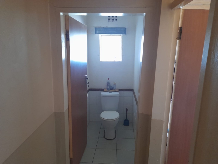 Commercial Property for Sale in Boltonwold Gauteng